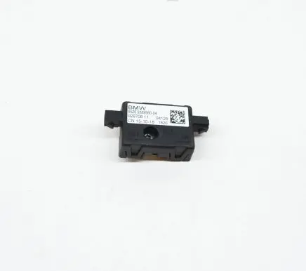 BMW X3 G01 Aerial antenna amplifier 9389560 92870811