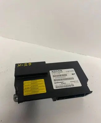 Volvo S80 Airbag control unit/module 30773720 00403611A7 006080400059
