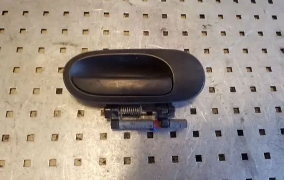 Nissan Almera N16 Front door exterior handle SA830613