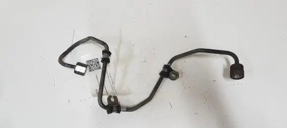 Volkswagen PASSAT CC Fuel main line pipe
