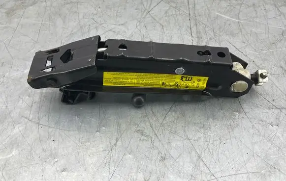 Volkswagen Golf Plus Lift Jack 1K0011031AC