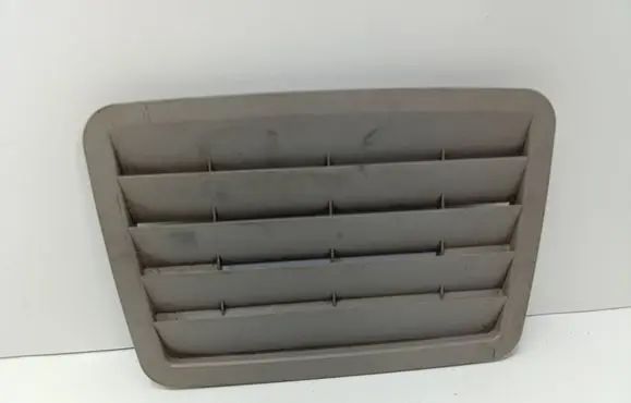 Mercedes-Benz E W211 Cabin air duct channel A2118310236