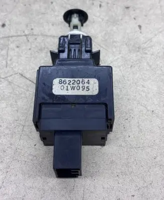Volvo S60 Brake pedal sensor switch 8622064 01W095 4970