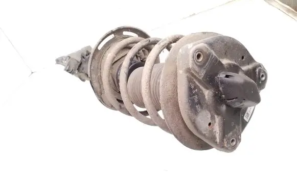 Mercedes-Benz C W204 Front shock absorber with coil spring A2043200073