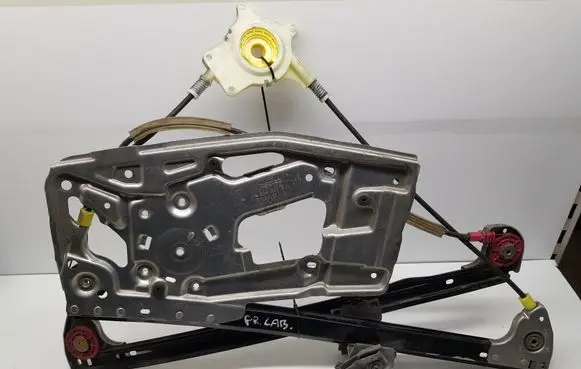 BMW 5 E39 Front door electric window regulator 8236860E nr7904
