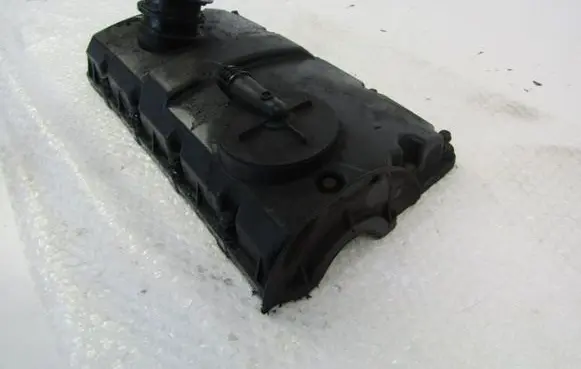 Seat Leon (1M) Rocker cam cover 038103469AE