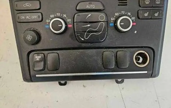 Volvo XC90 Climate control unit 30710683 M6192200147 06W20E03