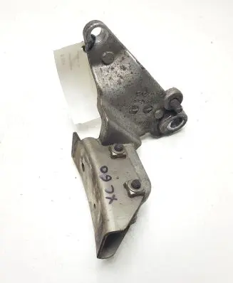 Volvo XC60 Engine mount bracket 31293542