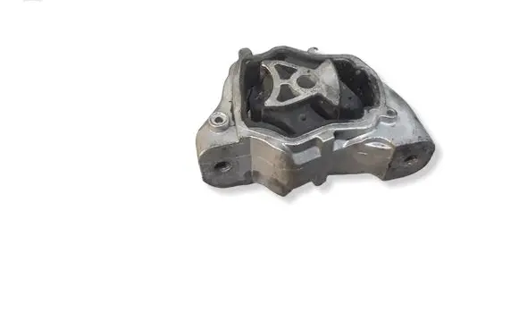 Volvo S80 Engine mount bracket 