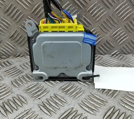 Mitsubishi L200 Airbag control unit/module 8635A440