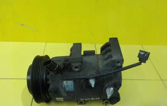Hyundai i40 Air conditioning (A/C) compressor (pump) F500DX9FA10 D4FD