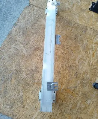 Peugeot 308 Front bumper cross member 9835954880