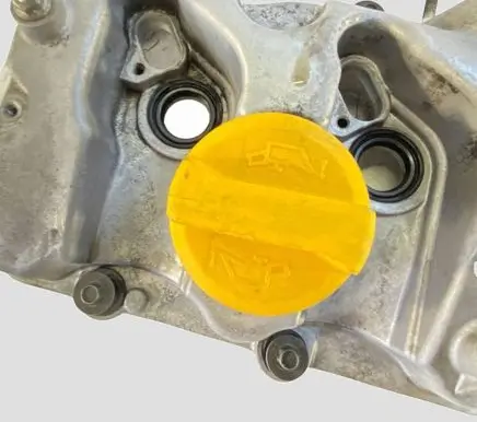 Chevrolet Captiva Rocker cam cover