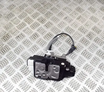 Volvo XC40 Rear door lock