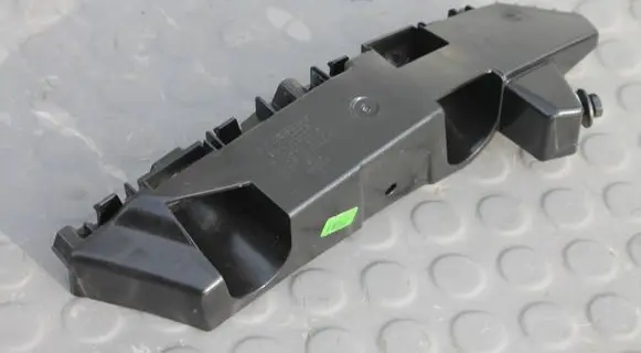 MG HS Front bumper mounting bracket 11407757HSII 11407757