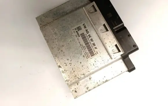 Volkswagen Polo V 6R Engine control unit/module 04E907309AF 0261S09531
