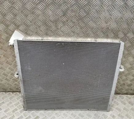 Mercedes-Benz GLE W167 Coolant radiator A1675000300