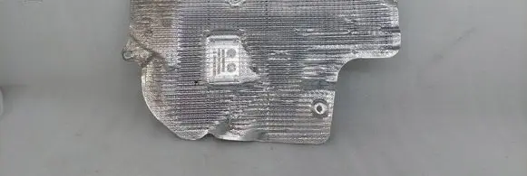 Audi Q8 Heat shield in engine bay 4M0825642F