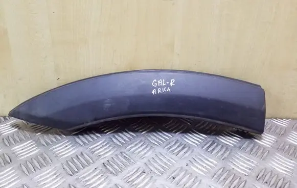 Opel Frontera B Rear arch trim