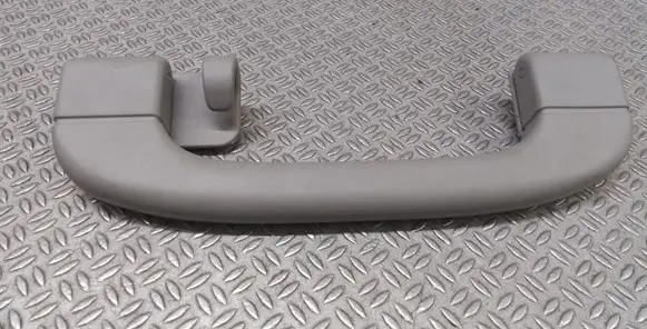BMW 5 E60 E61 Rear interior roof grab handle 7033661