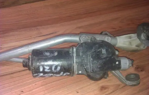 Honda Jazz Wiper motor 1155673b