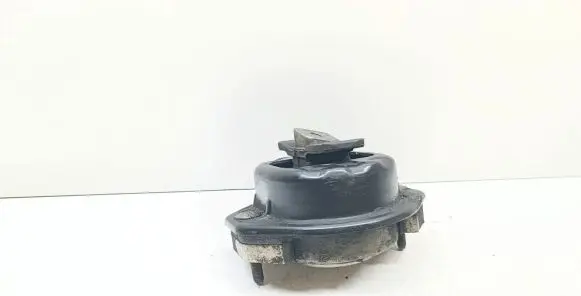 BMW 7 E65 E66 Engine mount bracket