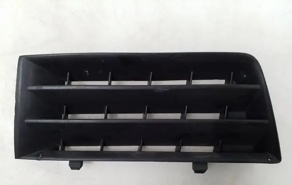 Renault Megane II Bonnet/hood grill G8200114156