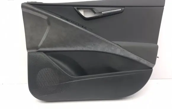 KIA Niro Front door card panel trim