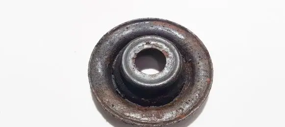 Skoda Octavia Mk1 (1U) Coil spring mount 