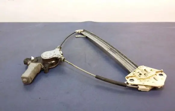 Honda Accord Front door window regulator with motor 