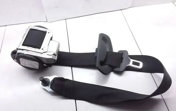 Mercedes-Benz Sprinter W906 Front seatbelt 9068603185 609167400