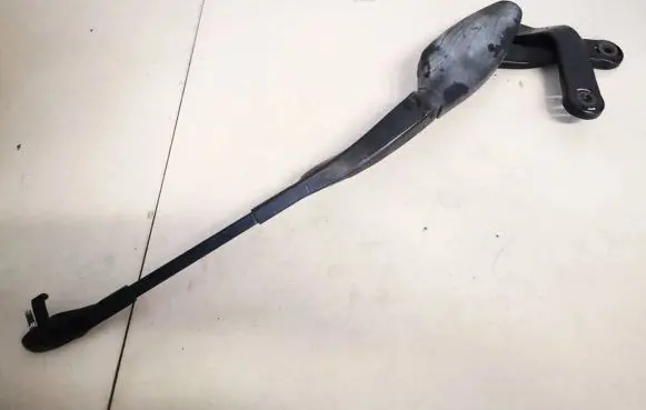 Mercedes-Benz E W211 Front wiper blade arm a2118201244