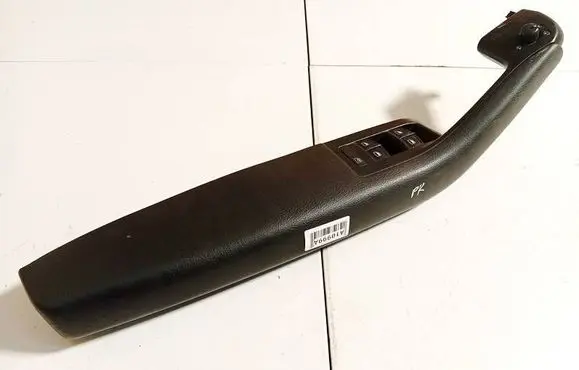 Audi A8 S8 D3 4E Front door window switch trim 4E0867173