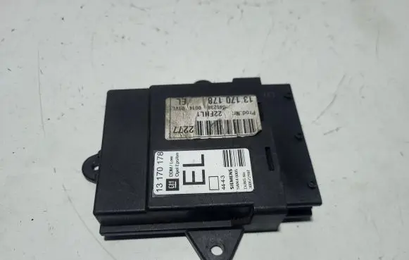 Opel Signum Door control unit/module 13170178 045238 22FHL1