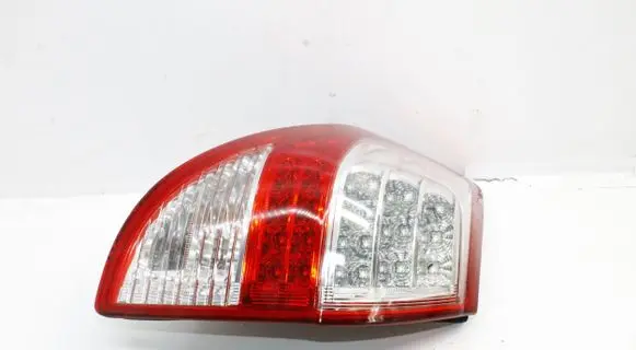 Toyota RAV 4 (XA30) Rear/tail lights