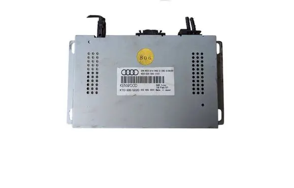 Radio/CD/DVD/GPS head unit