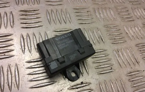 Land Rover Discovery 4 - LR4 Seat heating relay 31268907