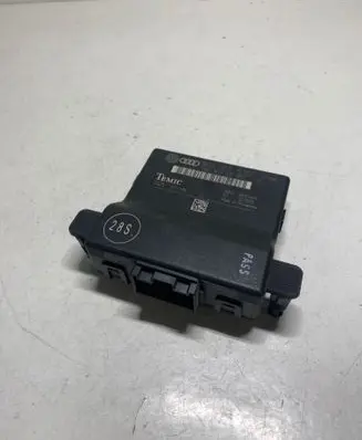 Volkswagen Jetta V Gateway control module 1K0907530F 1K0907951