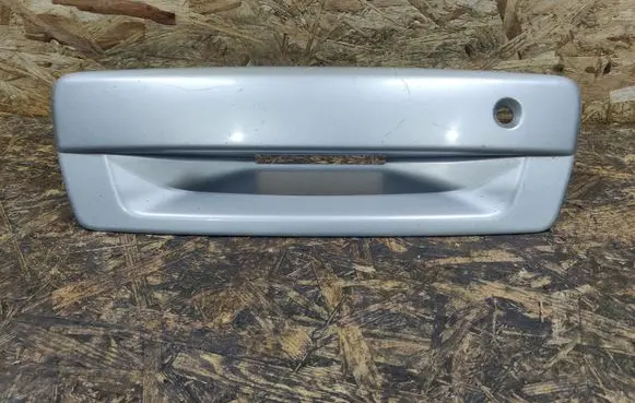Mitsubishi Outlander Tailgate/boot lid lock trim MN175068ZZ