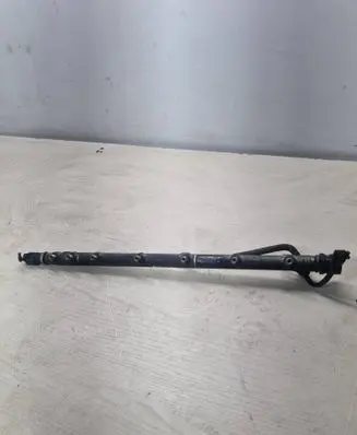 Mercedes-Benz E W212 Fuel main line pipe A6130700195 000088 0445216007