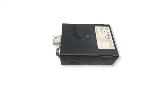 BMW 5 E39 Auxiliary heating control unit/module 64128370970 85262B