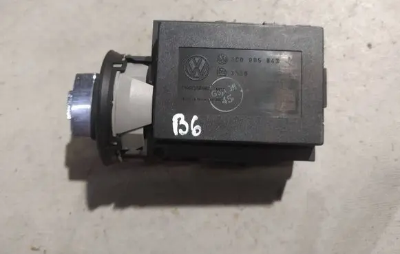Volkswagen PASSAT B6 Ignition lock 3C0905843M