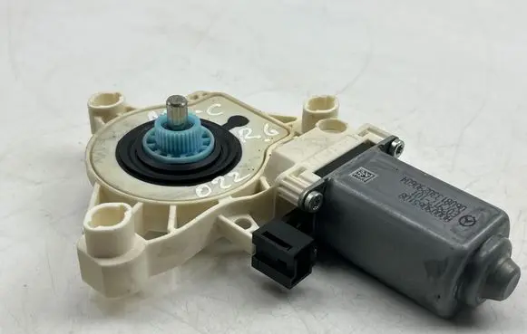 Mercedes-Benz C W206 Rear door window regulator motor A0009065108 E02917101 06081330290604