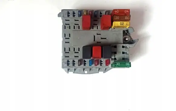 Fiat Doblo Fuse module 46752701