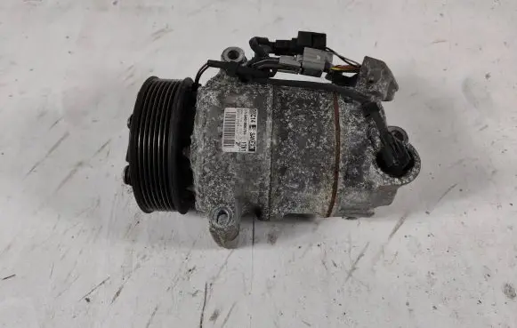 Renault Scenic IV - Grand scenic IV Air conditioning (A/C) compressor (pump) 926001268R 0401806704
