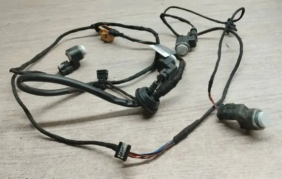 Audi A4 S4 B8 8K Parking PDC sensor 1S0919275D 4F0973703