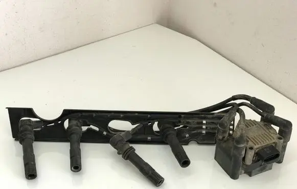 Seat Cordoba (6K) High voltage ignition coil 032905106B 036905487A