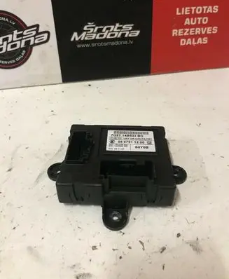 Volvo V70 Door control unit/module 7G9T14B533BD