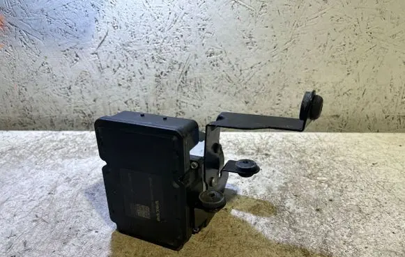 Volvo V40 ABS Pump 10062238921 615506000AD 10096104243
