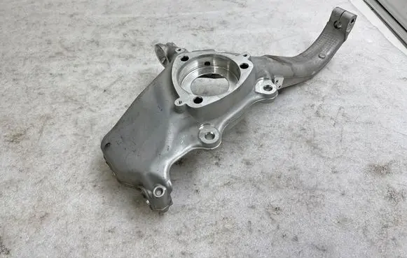 Tesla Model 3 Front wheel hub 134431100E